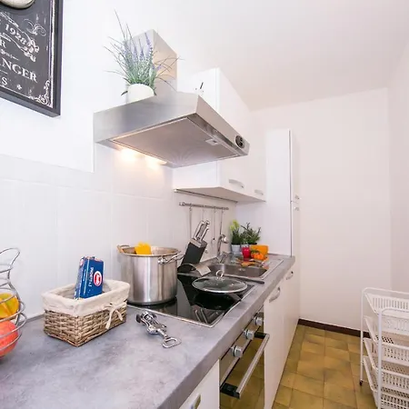 Kiki House Апартаменты *